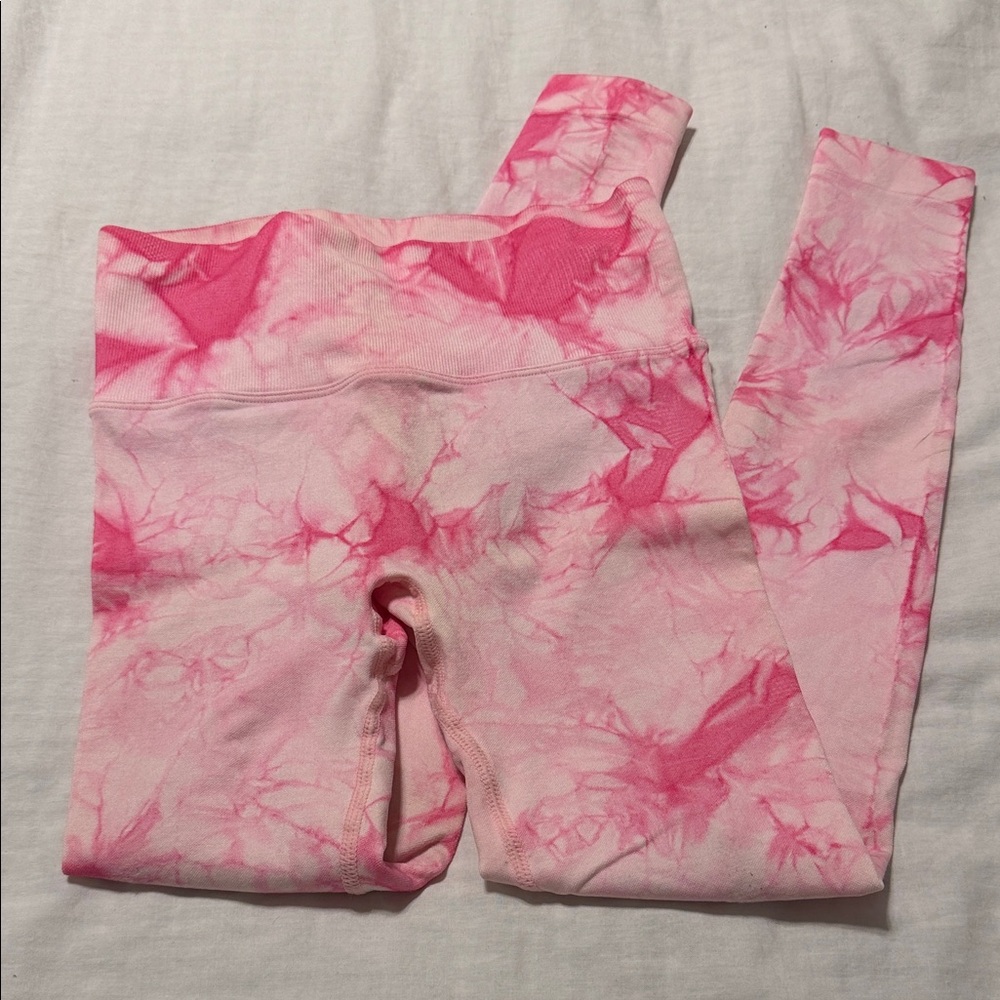 Women's Pink Tie-Dye Leggings